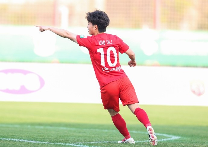 上海海港富盛經開隊2：1戰(zhàn)勝對手，取得2025中乙聯(lián)賽開門紅