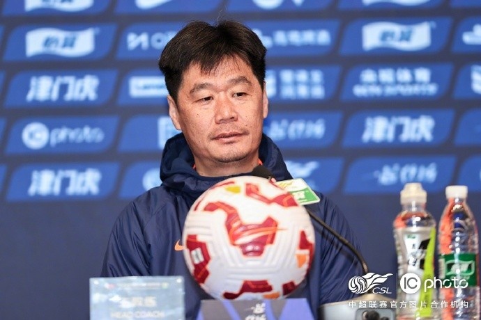 李霄鵬：希望明天比賽能打出一些新的東西，取得一個(gè)好的結(jié)果