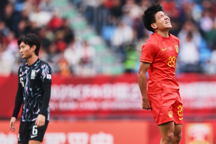 U22鹽城邀請(qǐng)賽韓國(guó)隊(duì)表現(xiàn)不佳，前兩輪1平1負(fù)未嘗勝績(jī)